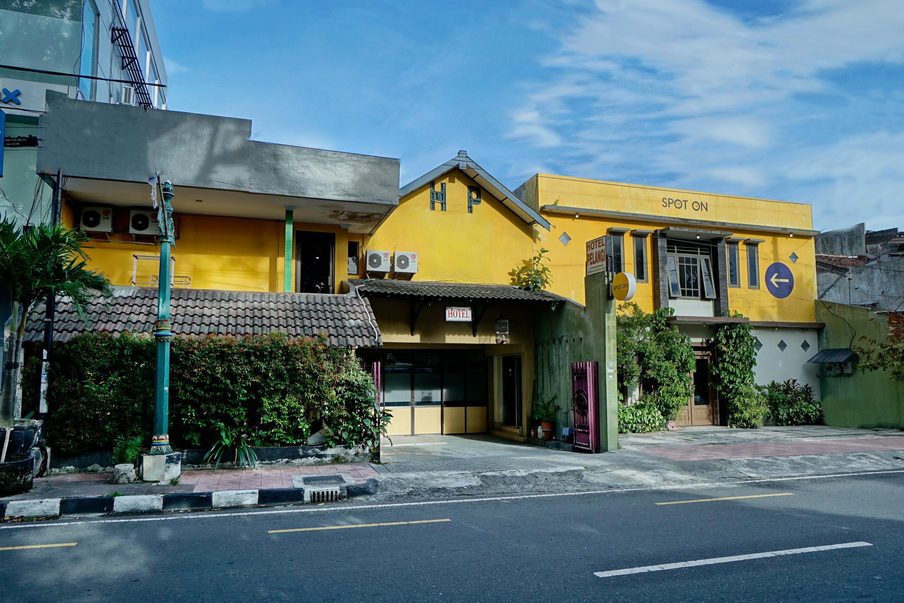 Hotel Pelangi Hs Ngabean エクステリア 写真