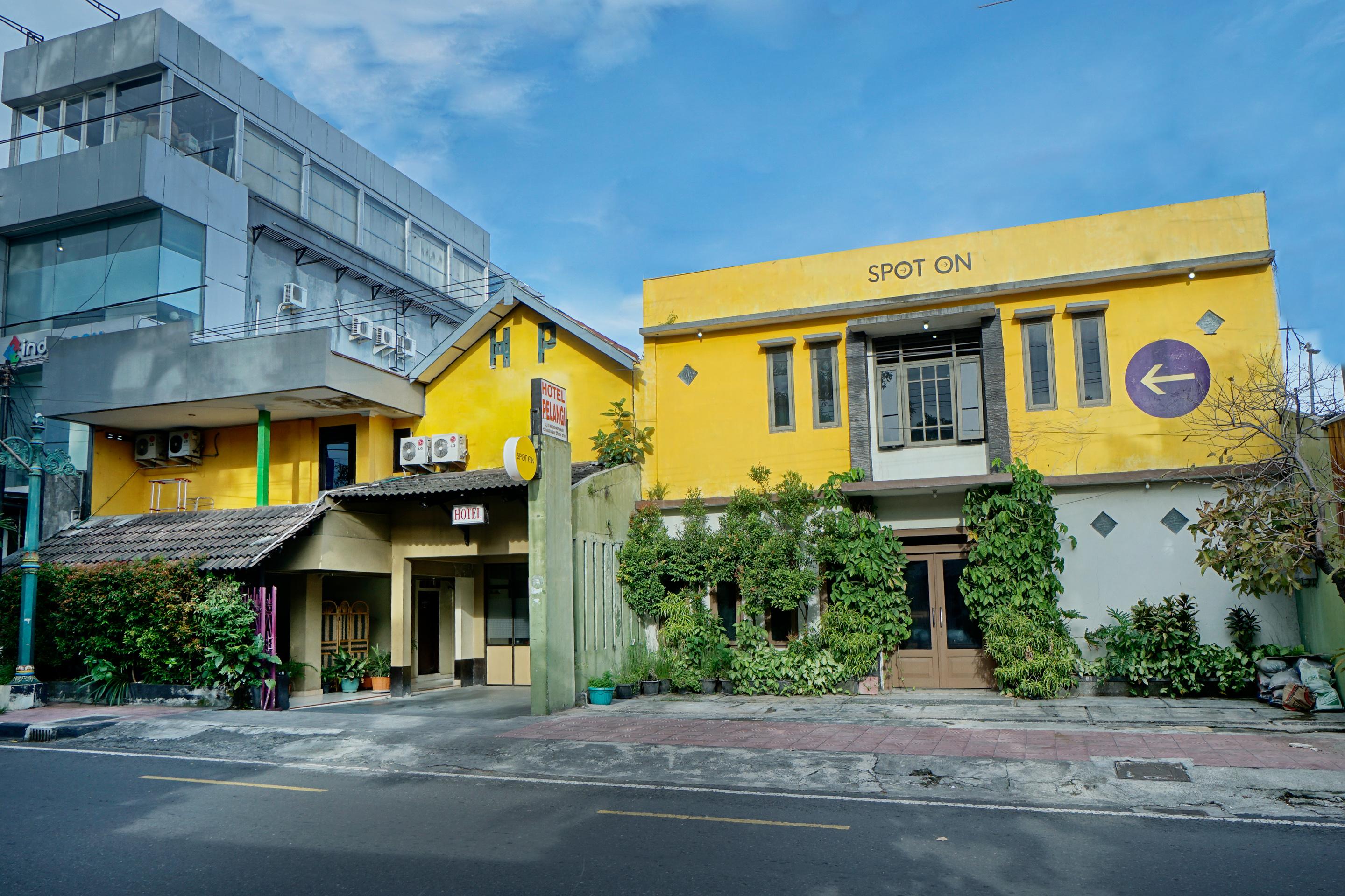 Hotel Pelangi Hs Ngabean エクステリア 写真