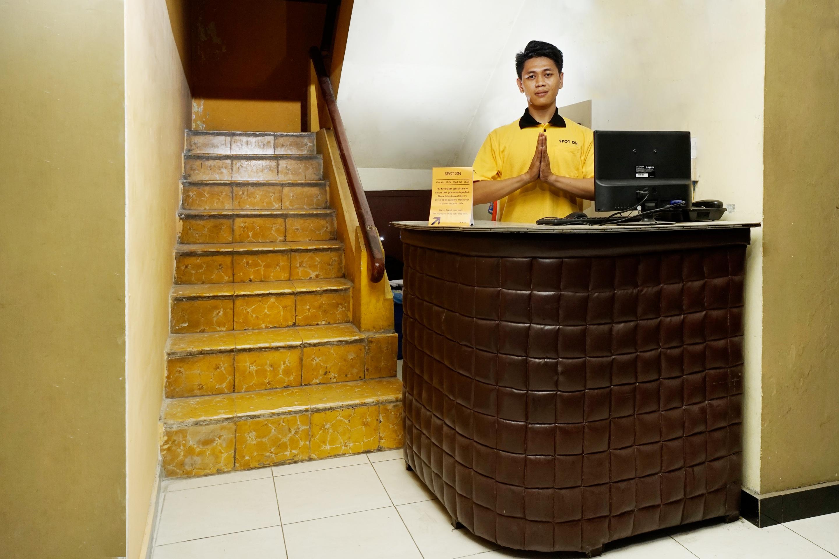Hotel Pelangi Hs Ngabean エクステリア 写真