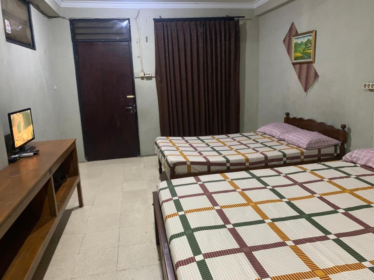Hotel Pelangi Hs Ngabean エクステリア 写真